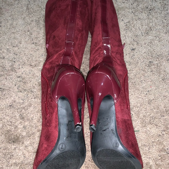 Boot - Picture 9 of 10